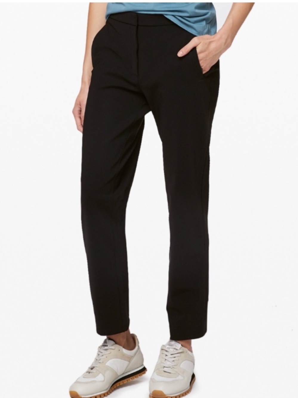 Lululemon Sz 10 On The Move Pant 28"
Black